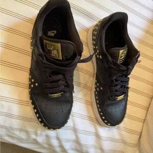 Nike Air Force 1 07 XX GOLD Studded Black White AR0639 001 Women size 9 Shoes